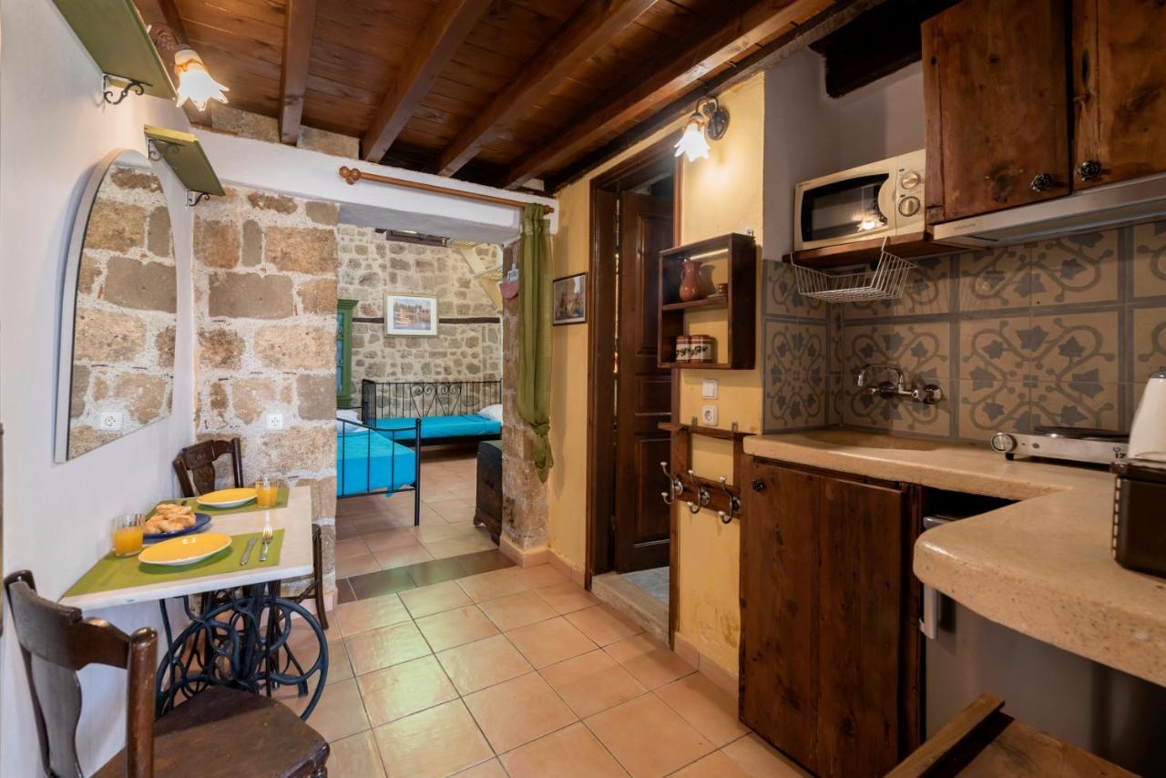 Secret Garden - Old Town Apartamento Rhodes City Exterior foto